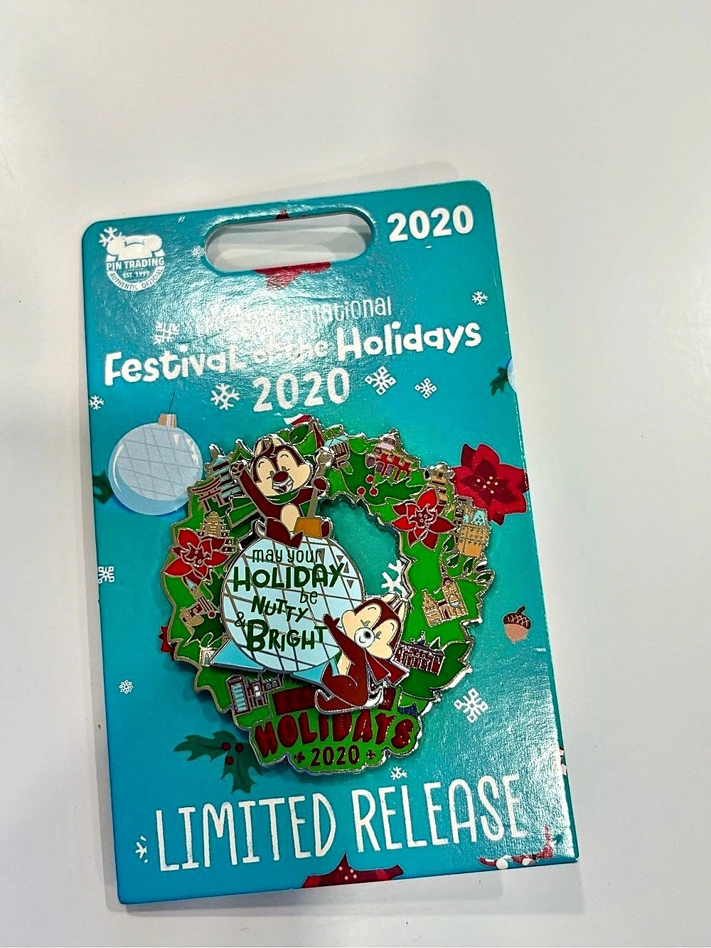 Disney Chip n Dale Holidays 2020 Limited Release Pin NWT